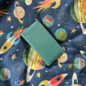 NWOT Dagne Dover wallet